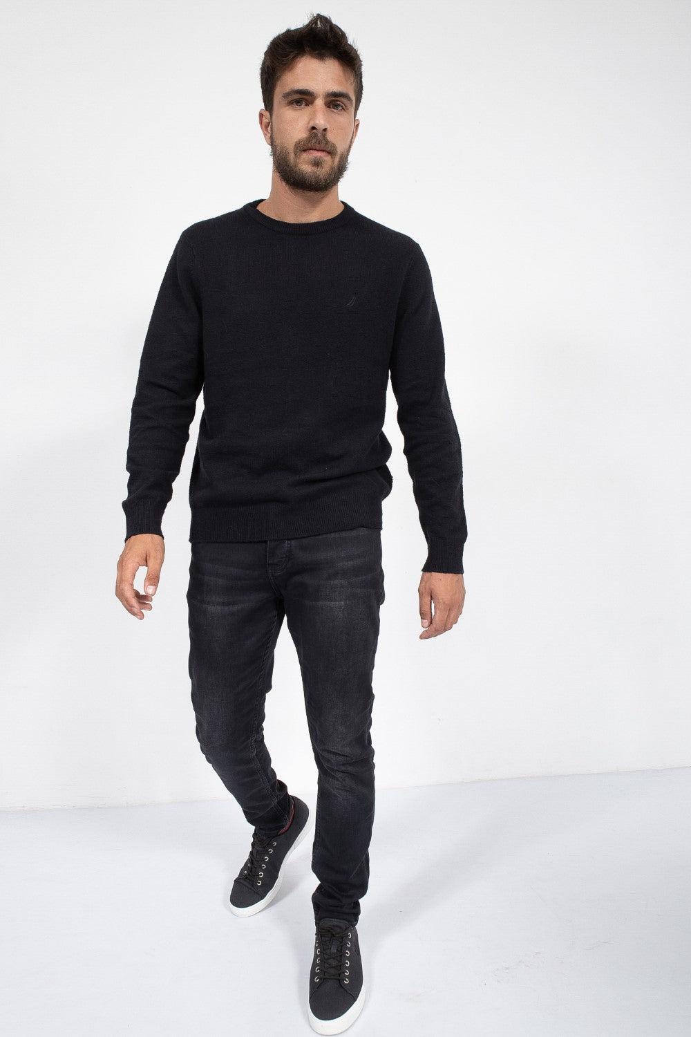 NAUTICA - סווטשירט עם לוגו רקום בצבע שחור - MASHBIR//365