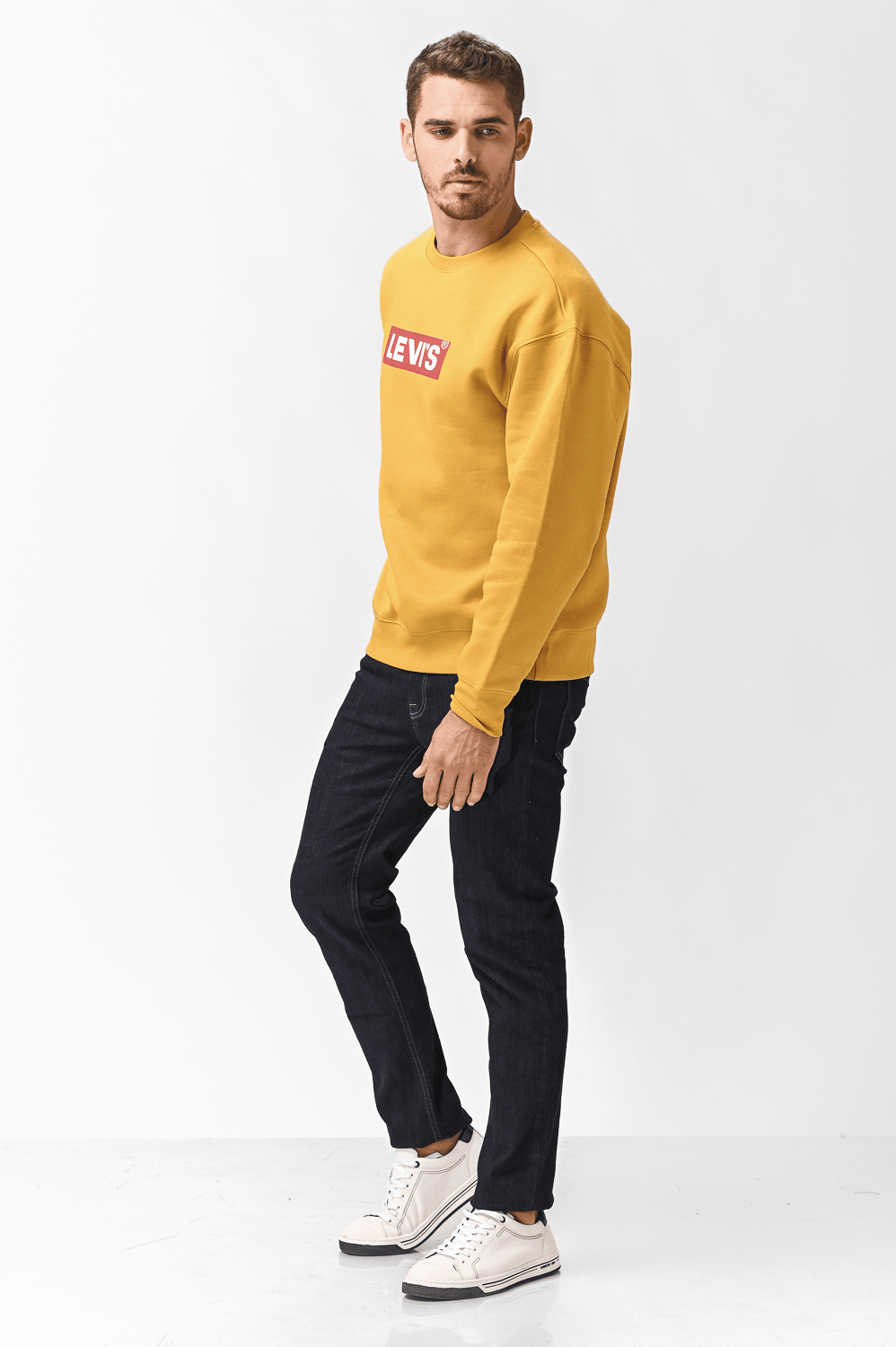 LEVI'S - סווטשירט RELAXD GRAPHIC צבע צהוב - MASHBIR//365