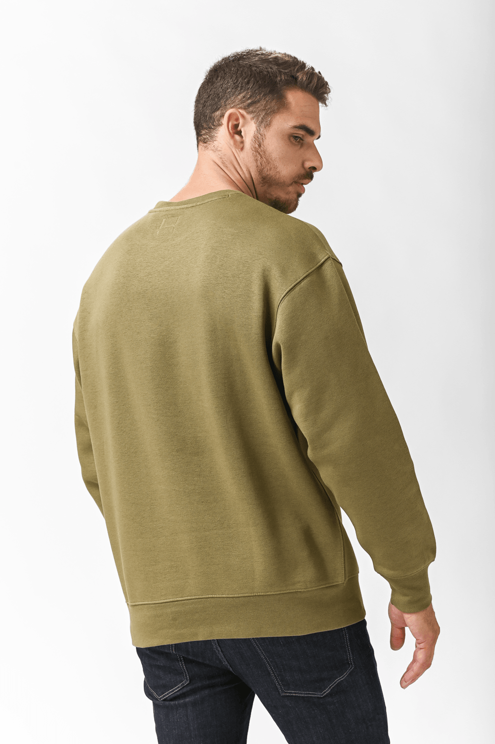 LEVI'S - סווטשירט RELAXD GRAPHIC צבע ירוק זית - MASHBIR//365