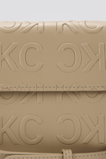 KENNETH COLE - תיק צד CROSSBODY TOTE דמוי עור בצבע בז' - MASHBIR//365