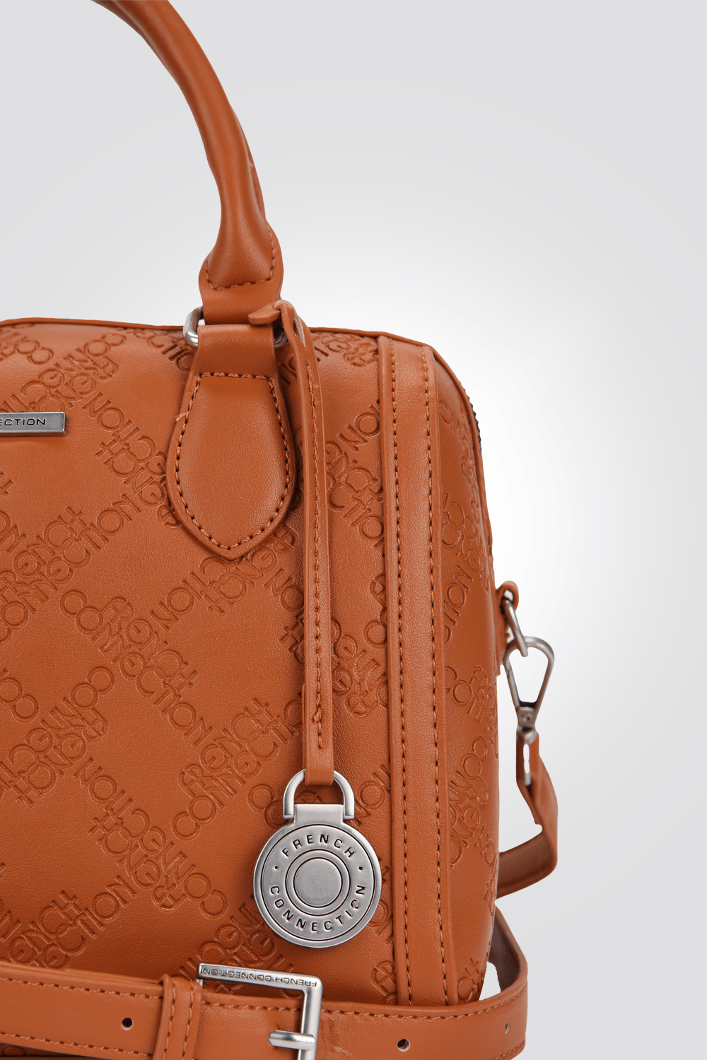 FRENCH CONNECTION - תיק צד לנשים בצבע כתום - MASHBIR//365