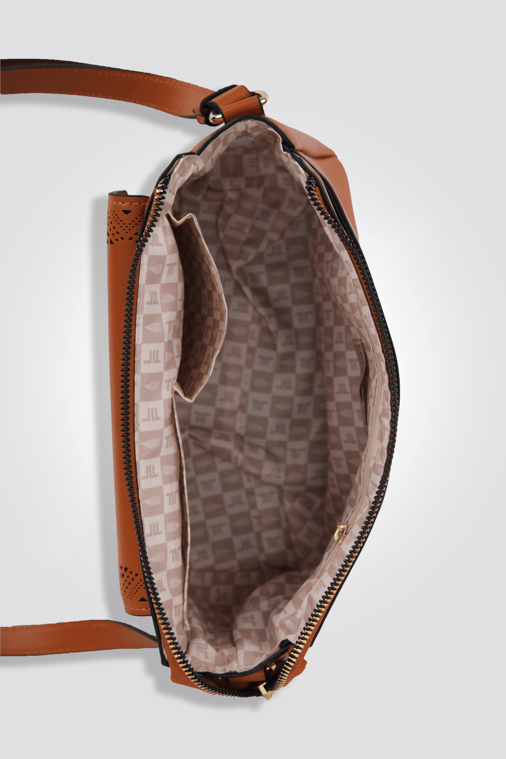 LONDON FOG - תיק צד לנשים בצבע כתום - MASHBIR//365