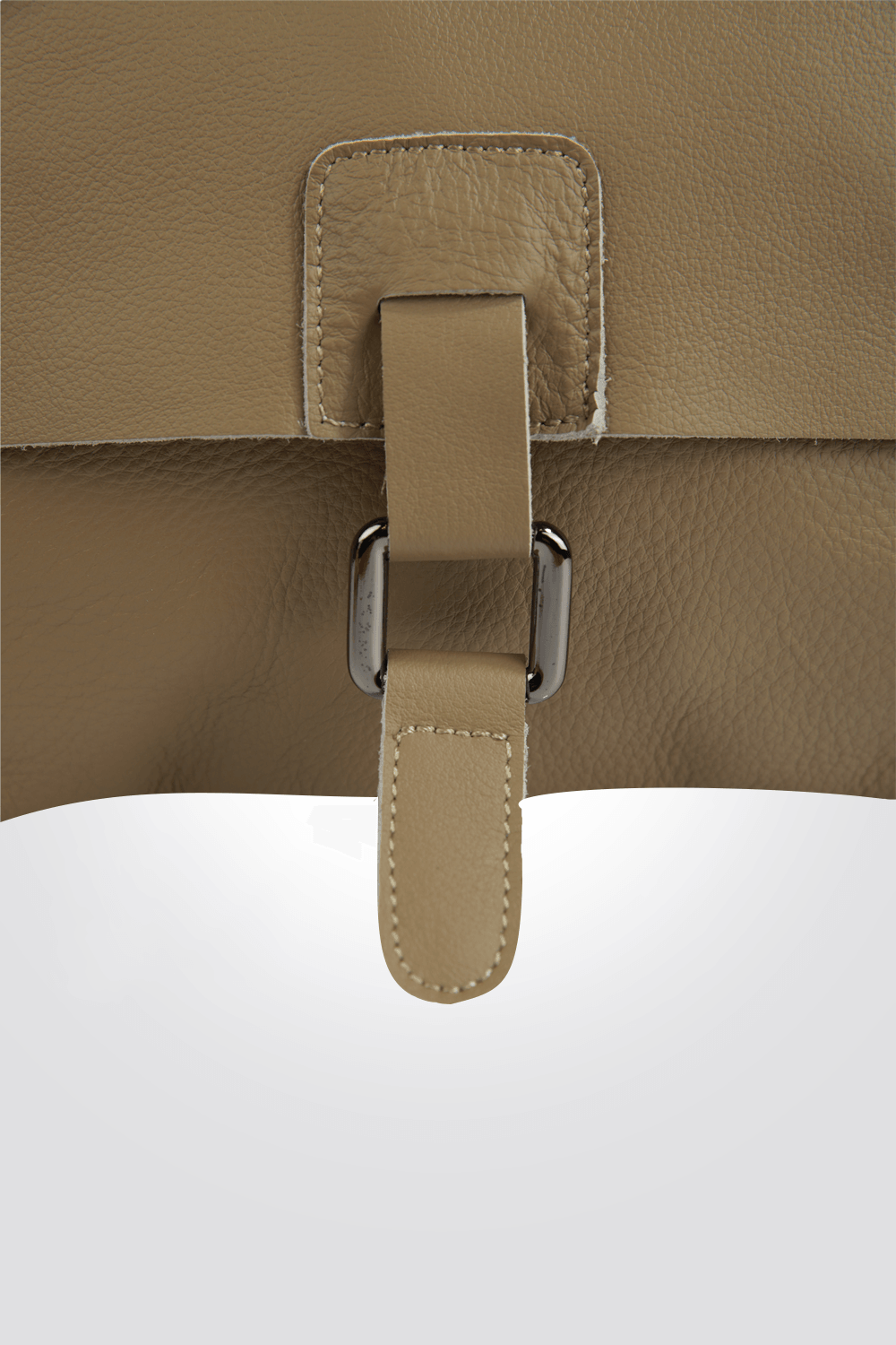 MARTIN JONES - תיק צד עור נשים בצבע בז' - MASHBIR//365