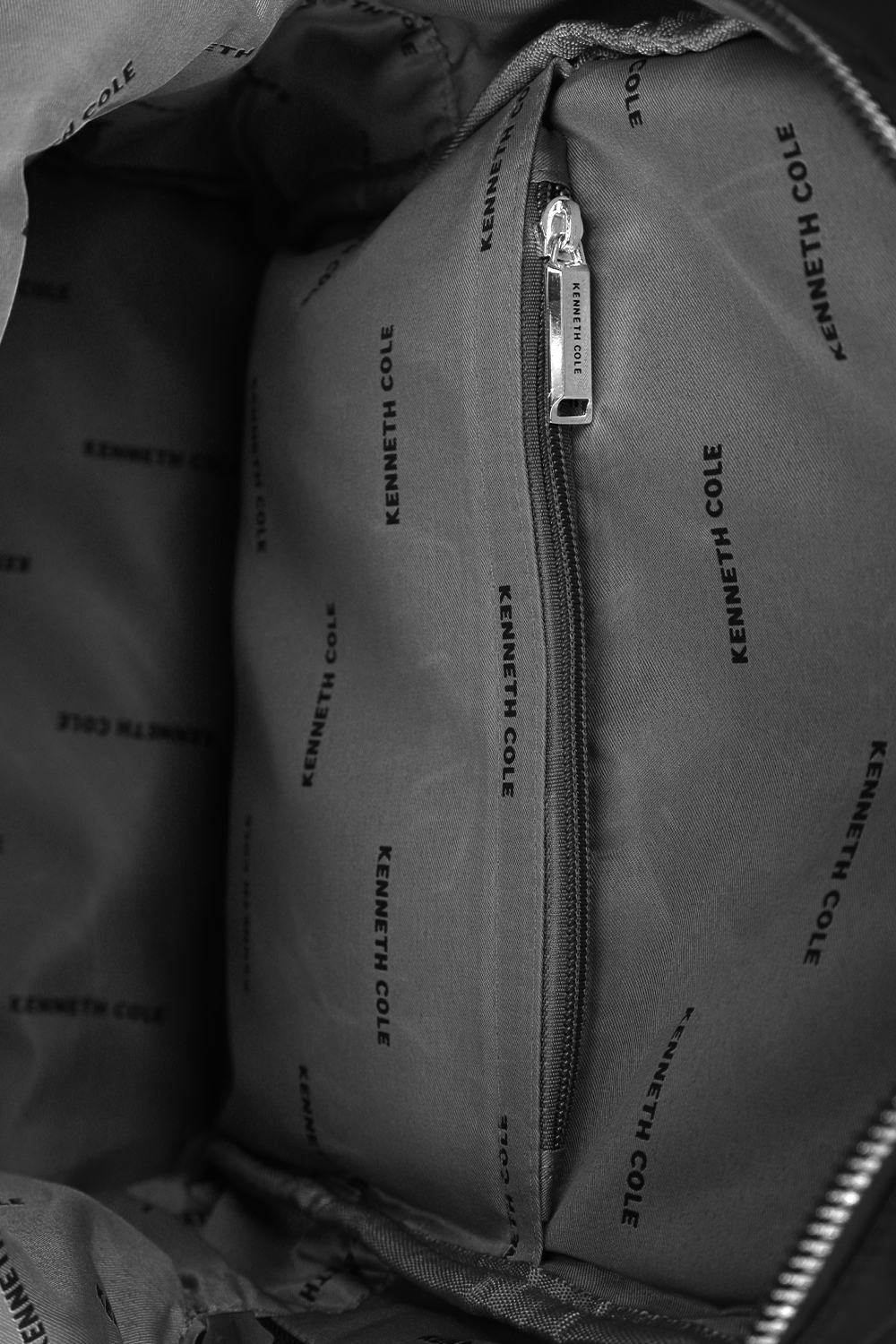 KENNETH COLE - תיק גב אופנתי - MASHBIR//365