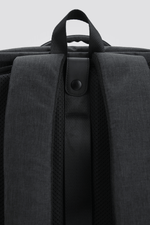 KENNETH COLE - תיק גב לגבר בצבע אפור - MASHBIR//365