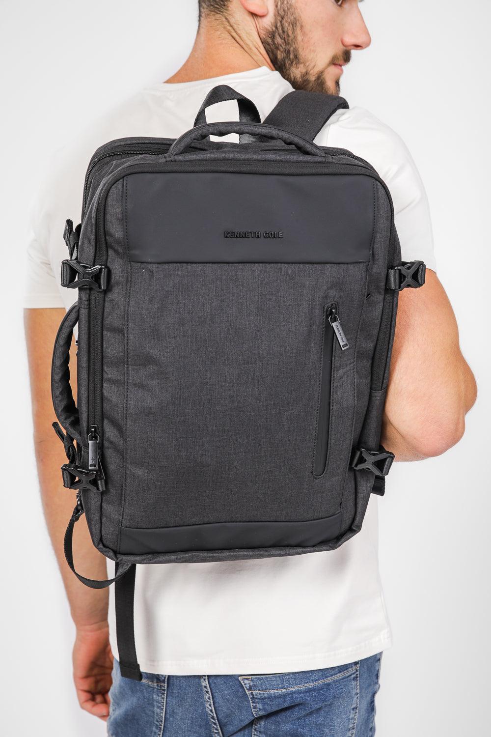 KENNETH COLE - תיק גב לגבר בצבע אפור - MASHBIR//365