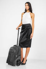 KENNETH COLE - תיק גב משולב טרולי בצבע שחור - MASHBIR//365