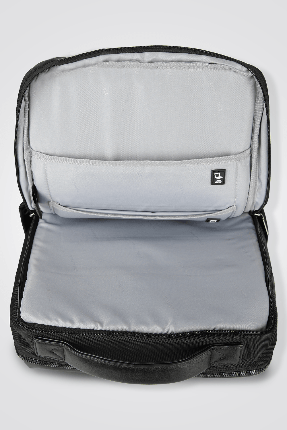 KENNETH COLE - תיק גב סגירה מרובעת משולב שחור - MASHBIR//365