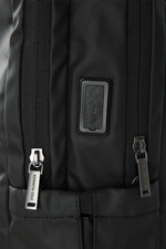 KENNETH COLE - תיק גב סגירה מרובעת שחור - MASHBIR//365