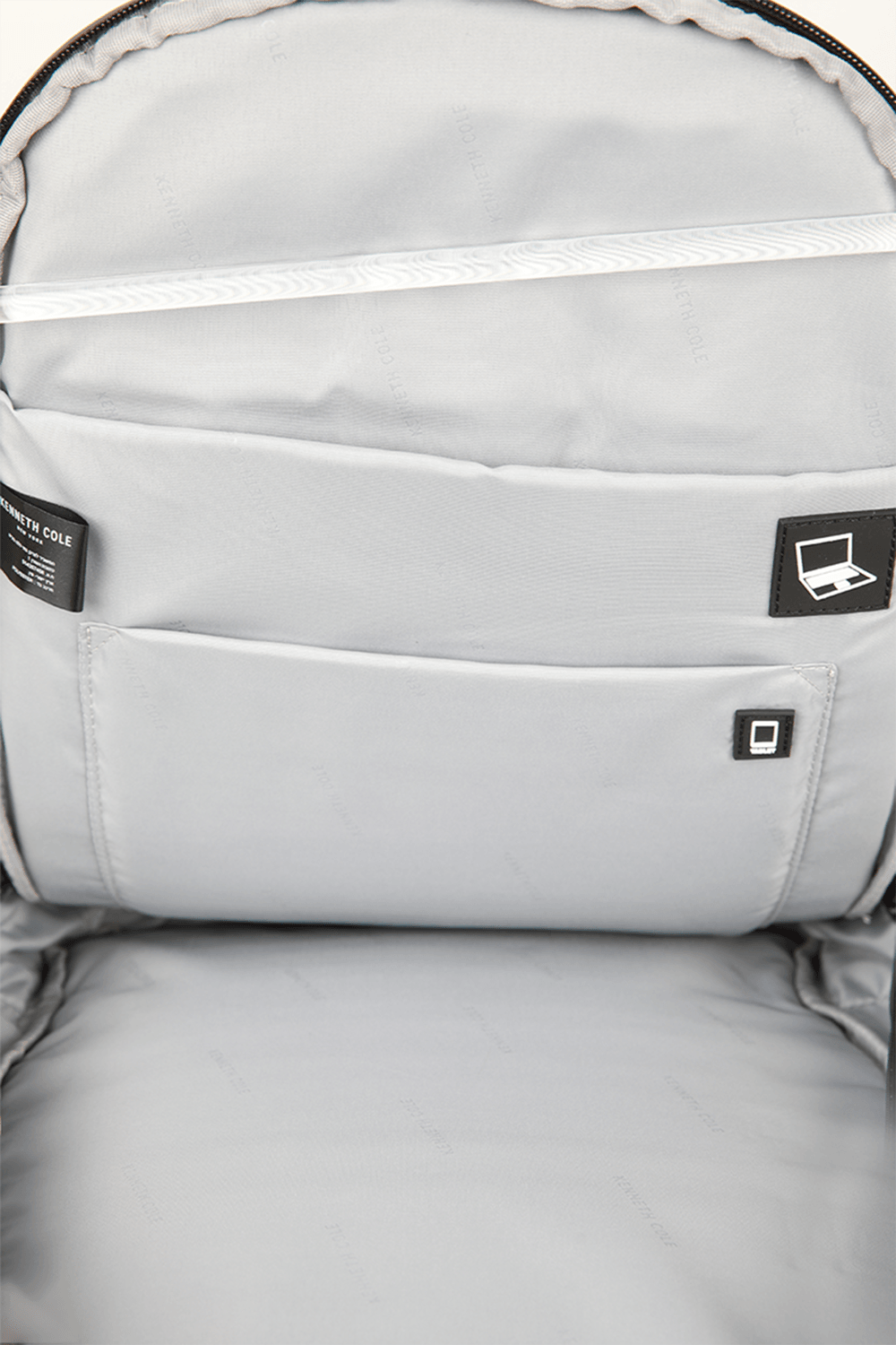 KENNETH COLE - תיק גב סגירה מרובעת שחור - MASHBIR//365