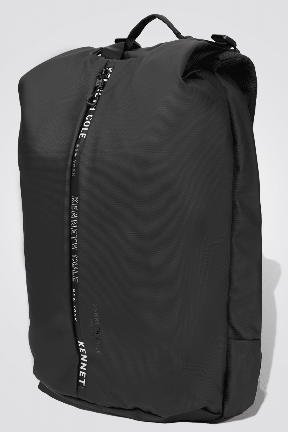 KENNETH COLE - תיק גב סגירה מרובעת שחור - MASHBIR//365