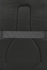 KENNETH COLE - תיק גב סגירה מרובעת שחור - MASHBIR//365