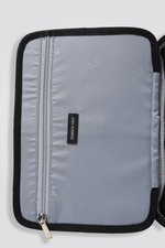 KENNETH COLE - תיק רחצה בצבע שחור - MASHBIR//365