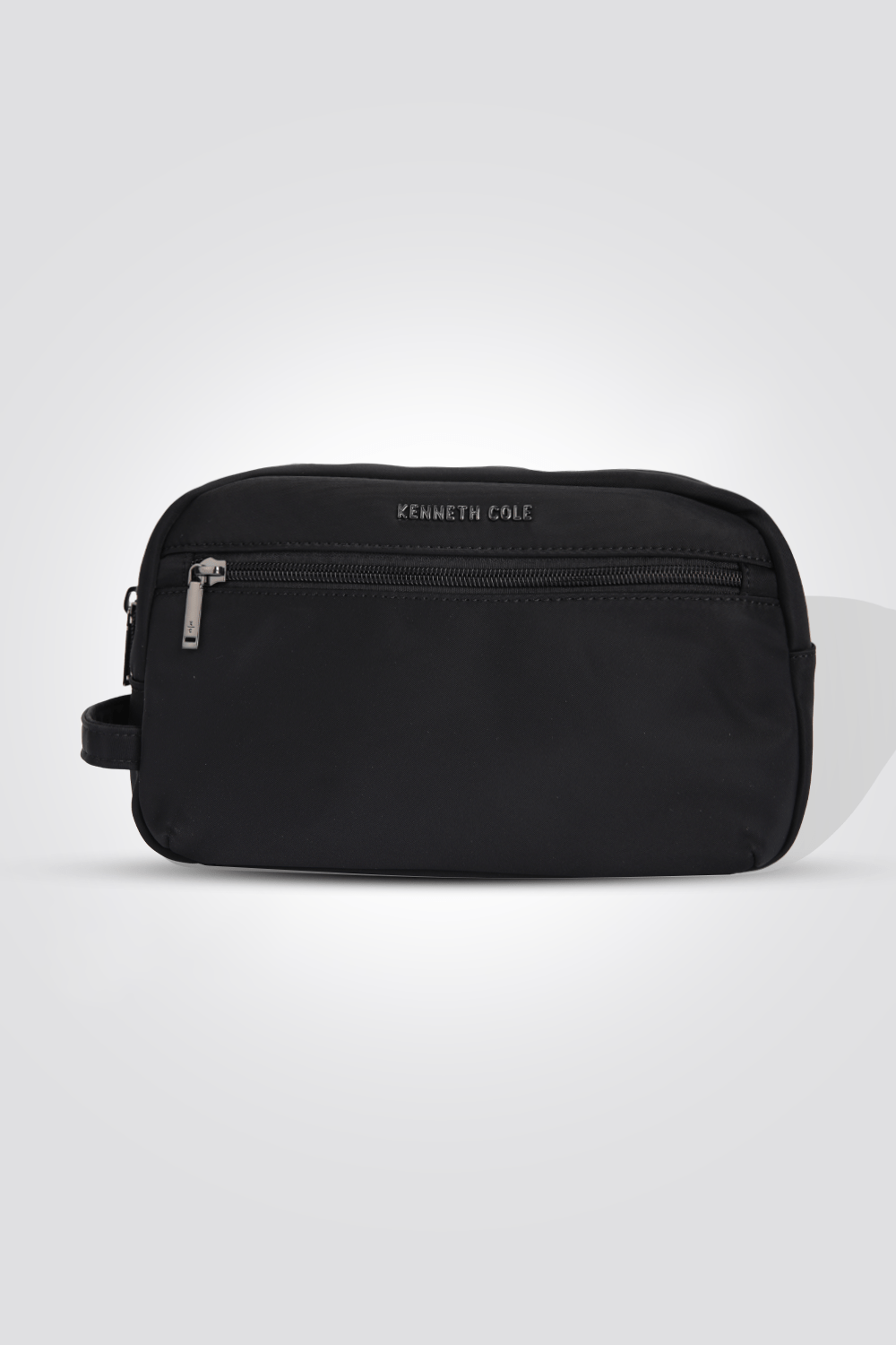 KENNETH COLE - תיק רחצה בצבע שחור - MASHBIR//365