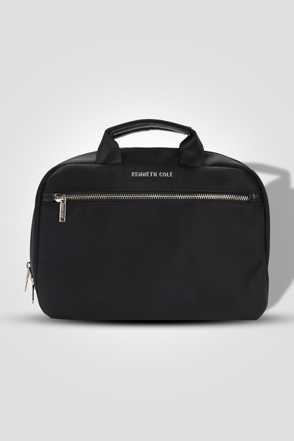 KENNETH COLE - תיק רחצה בצבע שחור - MASHBIR//365
