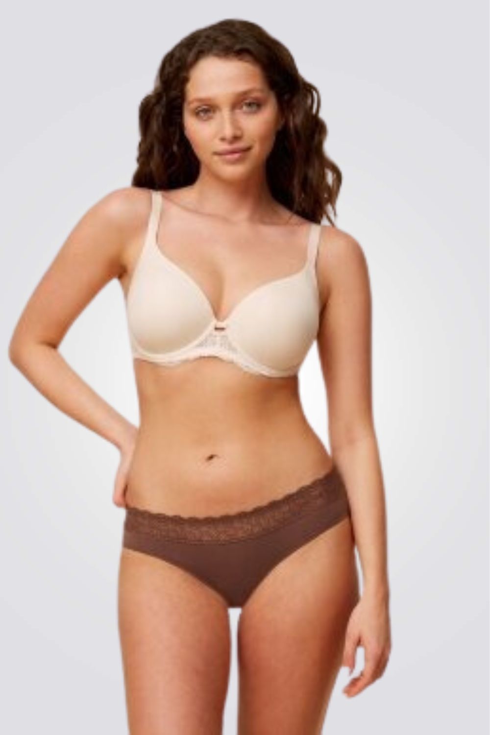 TRIUMPH - תחתון היי לג Feel of Modal Tai בצבע חום - MASHBIR//365