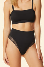 ETAM - תחתוני טנגה מחטבים עם מותן גבוהה בשילוב תחרה POWER LACE בצבע שחור - MASHBIR//365