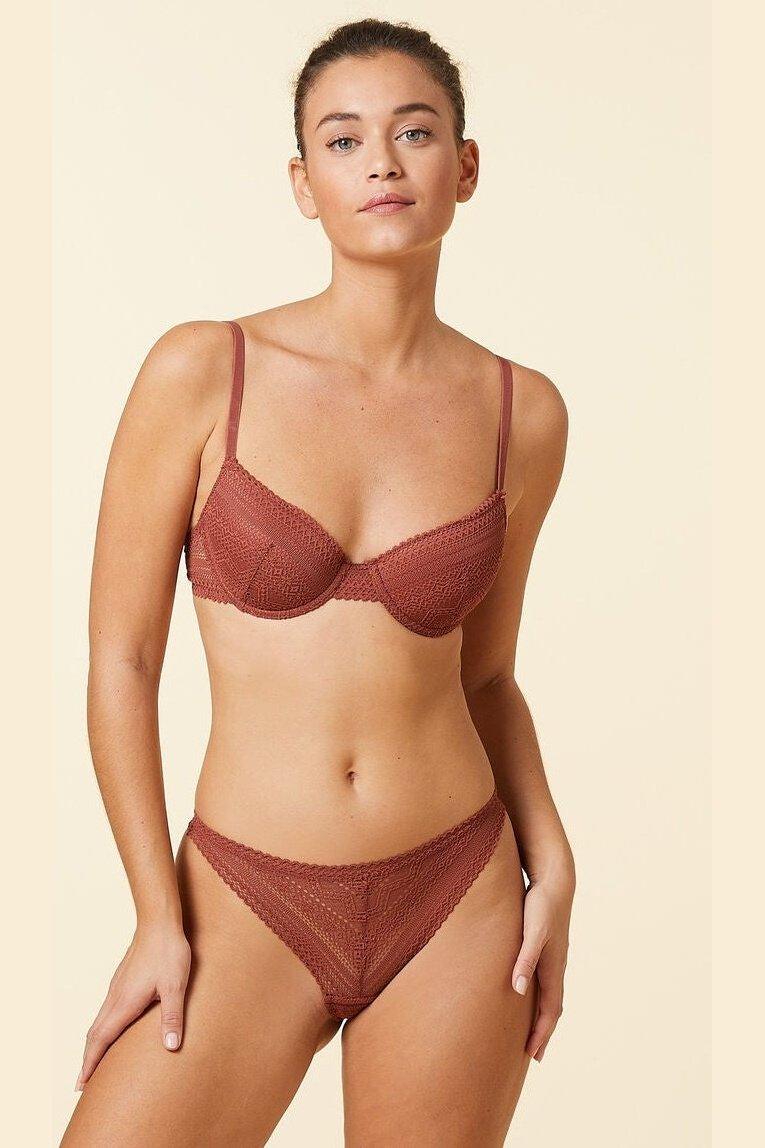 ETAM - תחתוני טנגה תחרה SUBLIME טרקוטה - MASHBIR//365