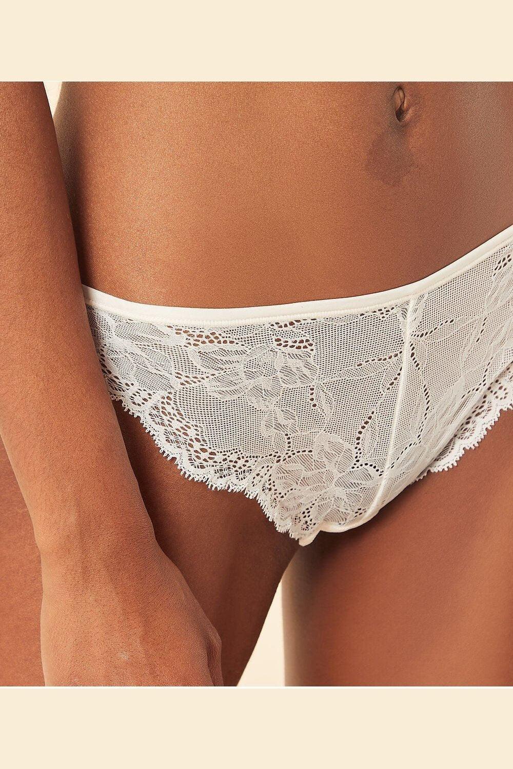 ETAM - תחתוני תחרה ברזילאים LACE 360 קרם - MASHBIR//365