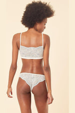 ETAM - תחתוני תחרה ברזילאים LACE 360 קרם - MASHBIR//365