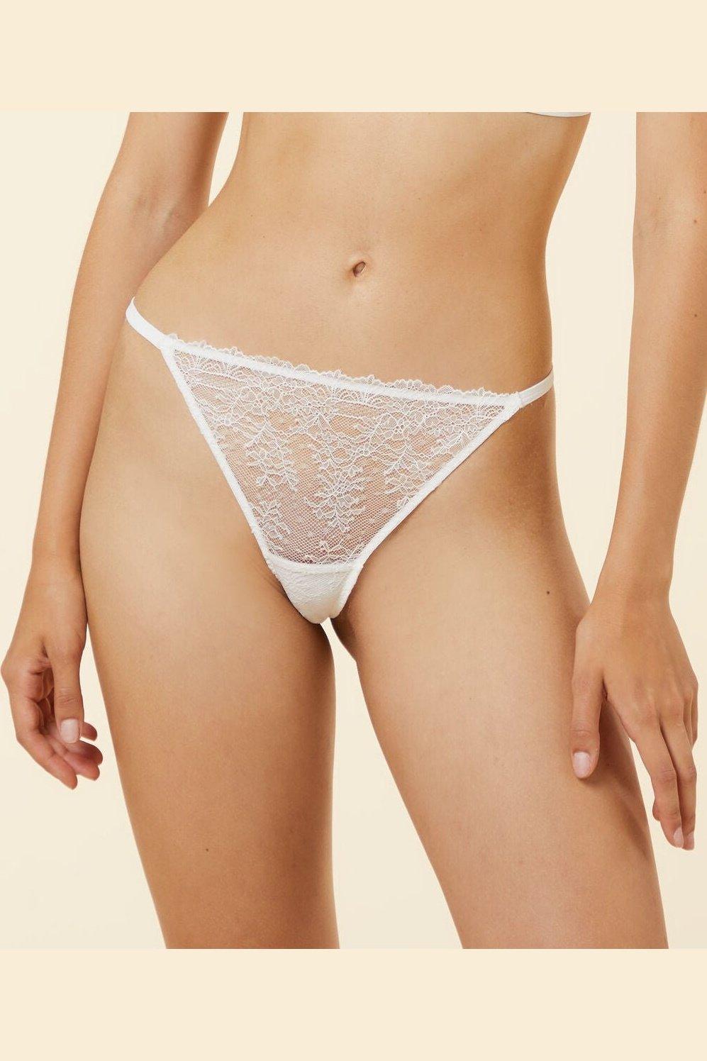 ETAM - תחתוני חוטיני תחרה SENTIMENT בצבע לבן - MASHBIR//365