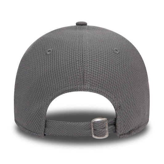 NEW ERA - כובע מצחייה DIAMOND ERA ESSENTIAL 940 בצבע אפור - MASHBIR//365