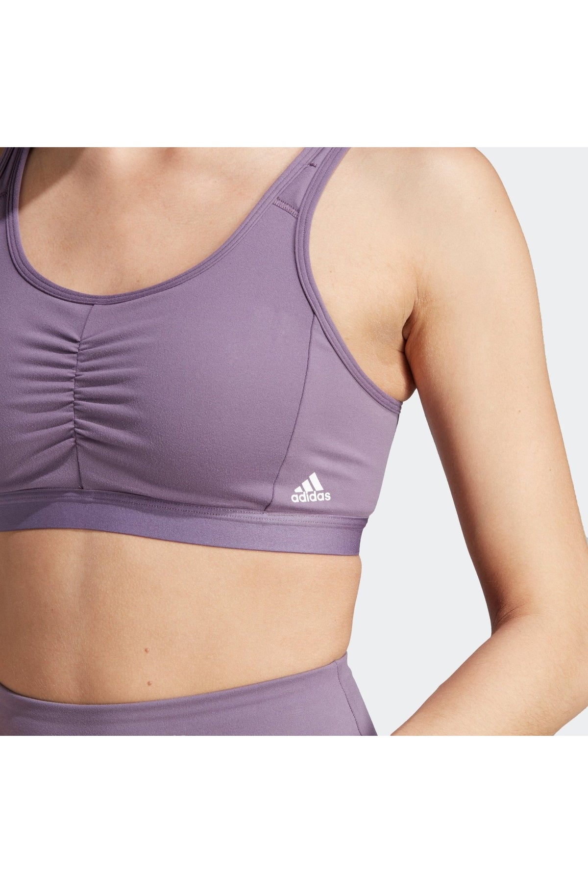 ADIDAS - טופ אימון לנשים COREESSENTIALS בצבע סגול - MASHBIR//365