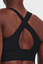 UNDER ARMOUR - טופ אימון לנשים Crossback Longline בצבע שחור - MASHBIR//365