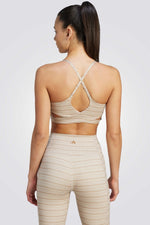 ADIDAS - טופ אימון לנשים YOGA STUDIO בצבע אפור - MASHBIR//365