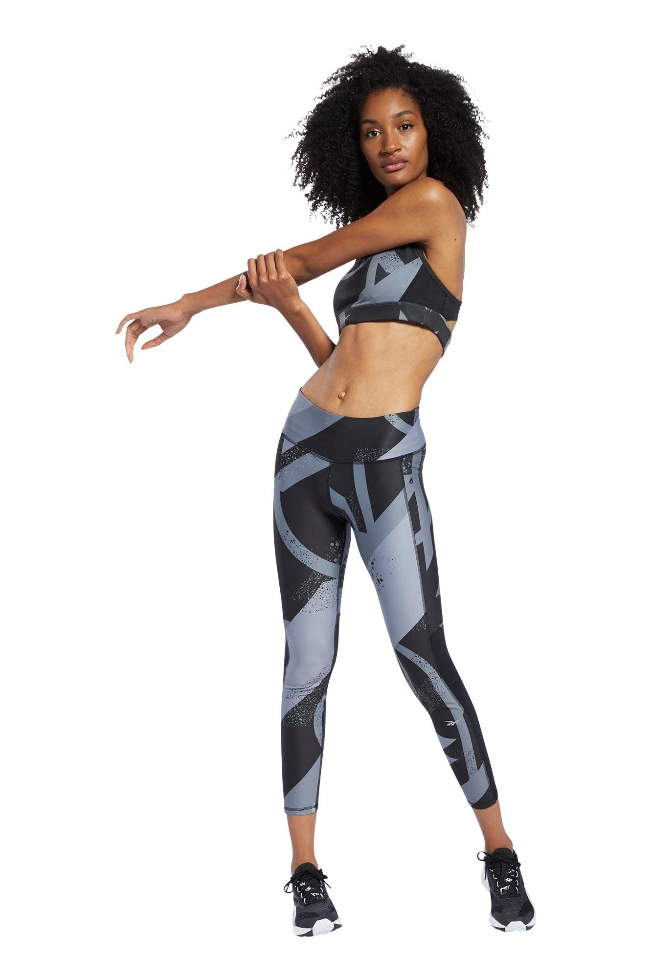 REEBOK - טופ אימון RUN ESSENTIALS LUX - MASHBIR//365