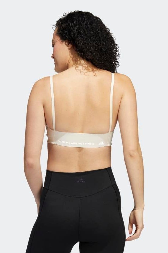 ADIDAS - טופ אימון YOGA STUDIO בצבע לבן - MASHBIR//365