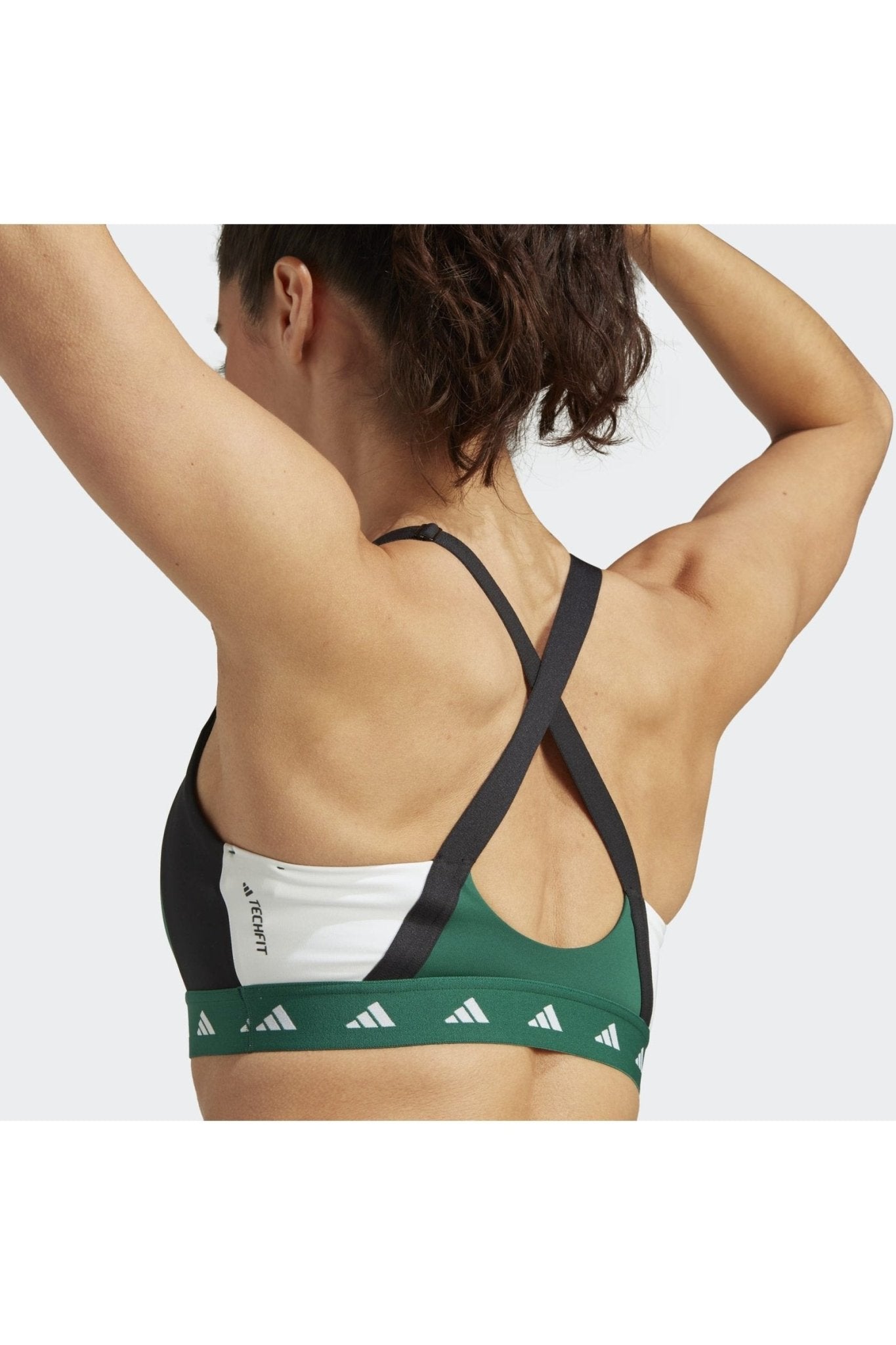 ADIDAS - טופ POWERIMPACT TRAINING MEDIUM-SUPPORT TECHFIT COLORBLOCK בצבע ירוק - MASHBIR//365