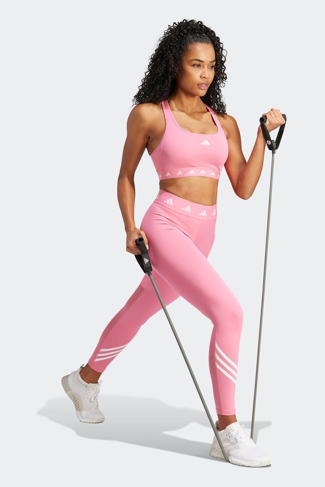 ADIDAS - טופ Powerreact Training בצבע ורוד - MASHBIR//365