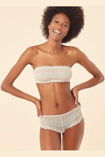 ETAM - טופ סטרפלס תחרה CHERIE CHERIE ורוד פודרה - MASHBIR//365