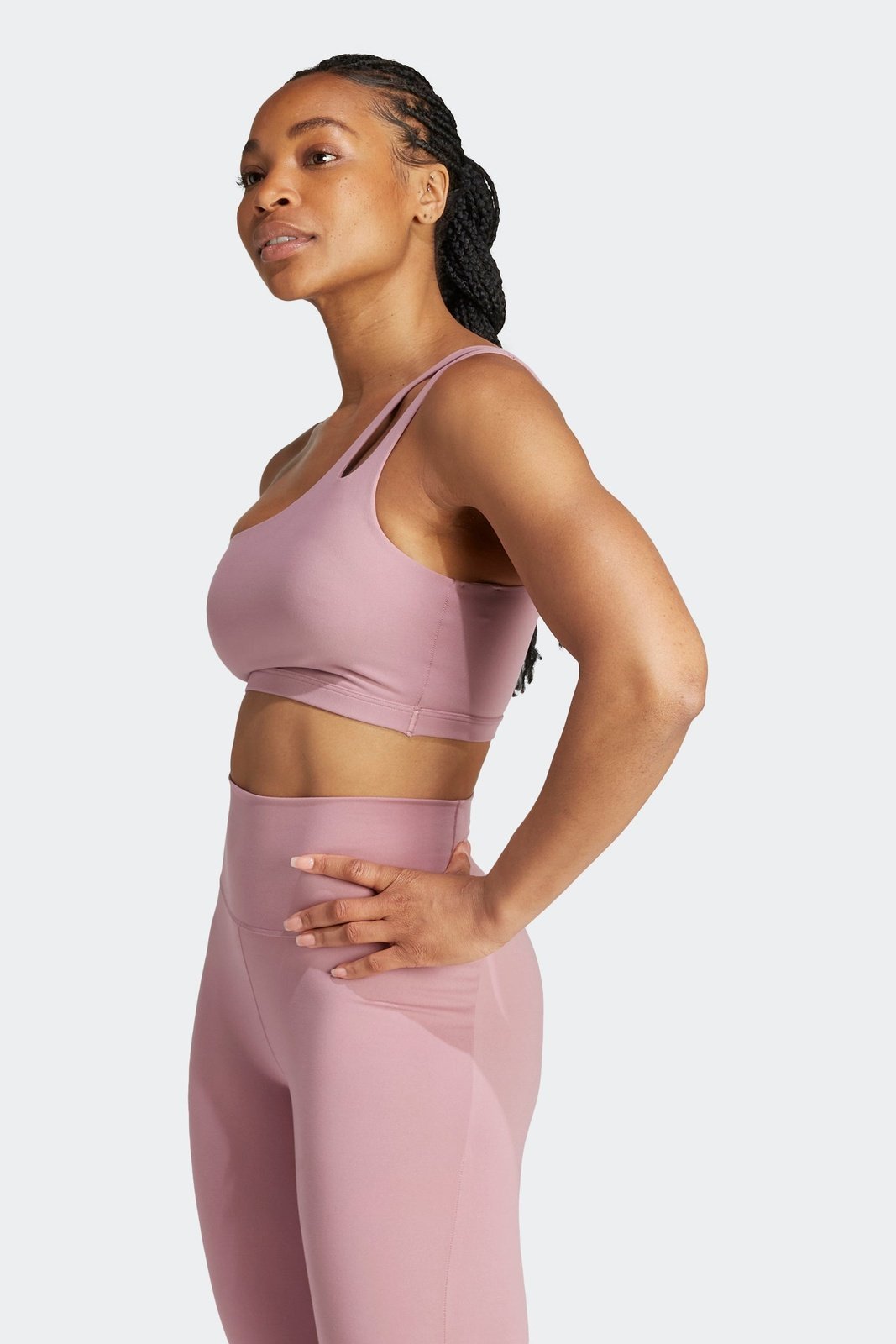 ADIDAS - טופ תמיכה קלה YOGA STUDIO בצבע ורוד - MASHBIR//365