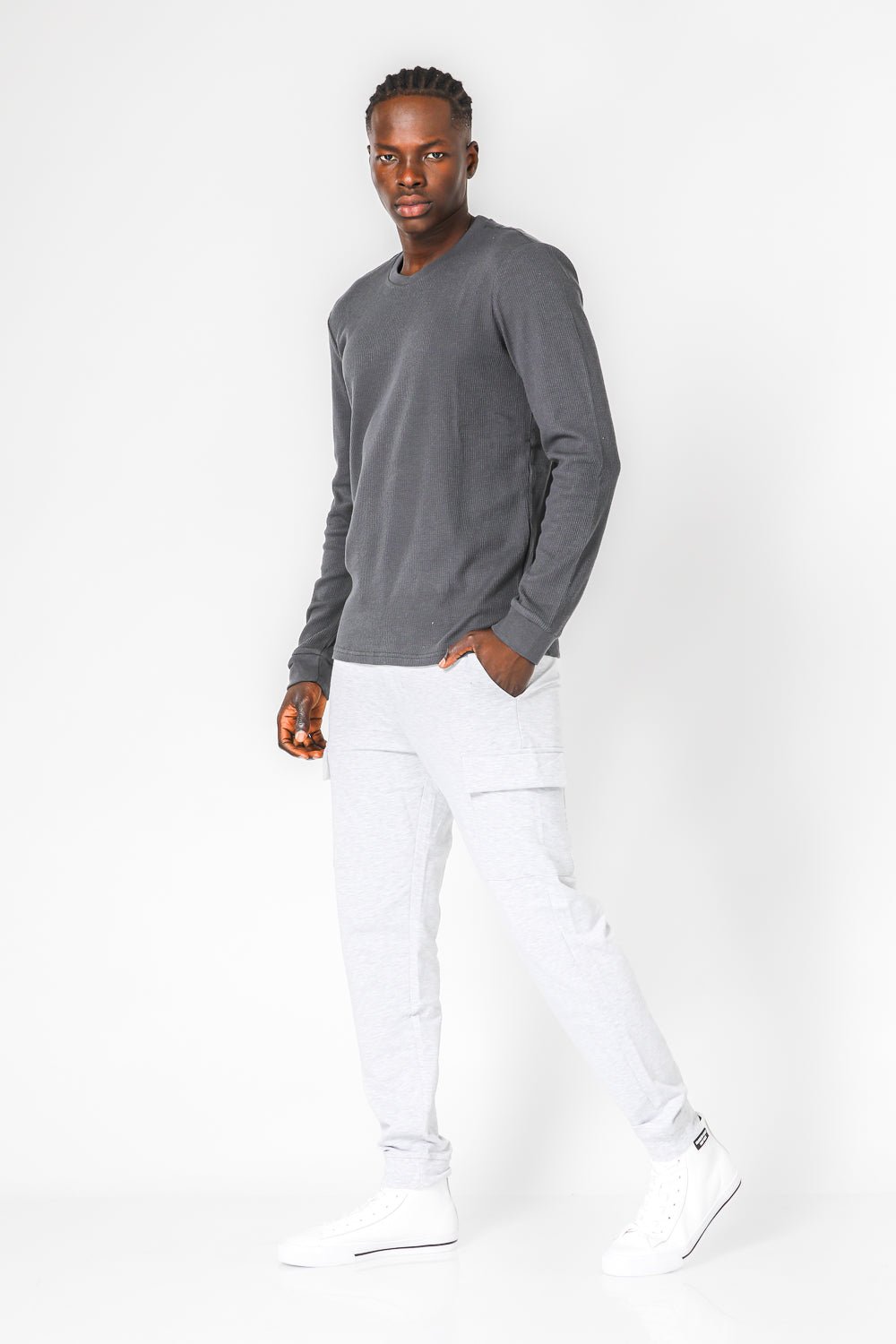 DELTA - חולצה ארוכה דקה מבד וופל בצבע אפור - MASHBIR//365