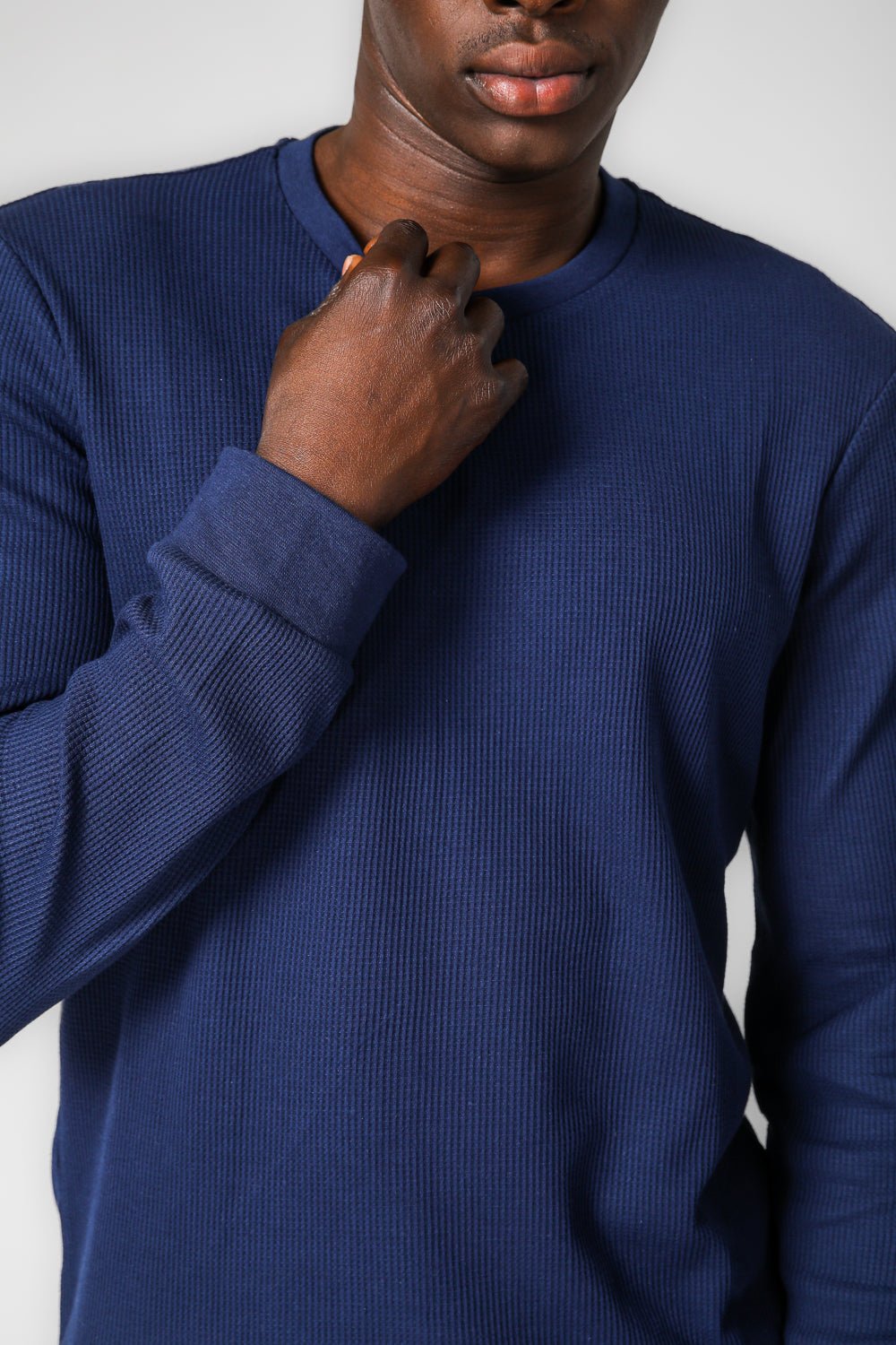 DELTA - חולצה ארוכה דקה מבד וופל בצבע NAVY - MASHBIR//365