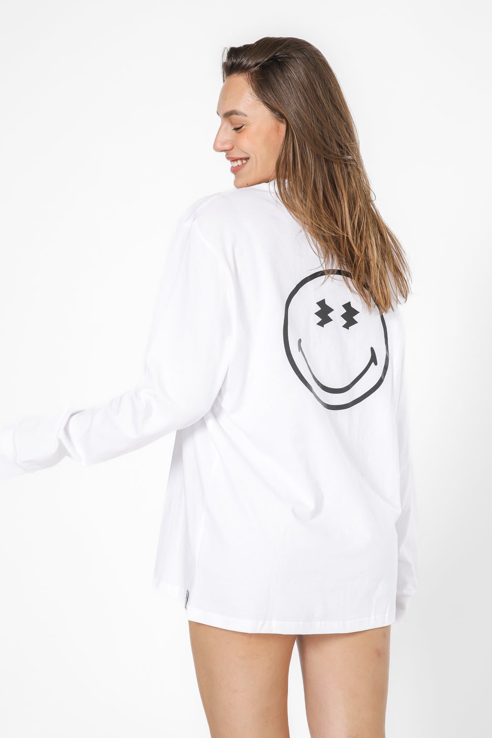 DELTA - חולצה ארוכה דקה צווארון עגול יוניסקס ®SMILEYWORLD - MASHBIR//365