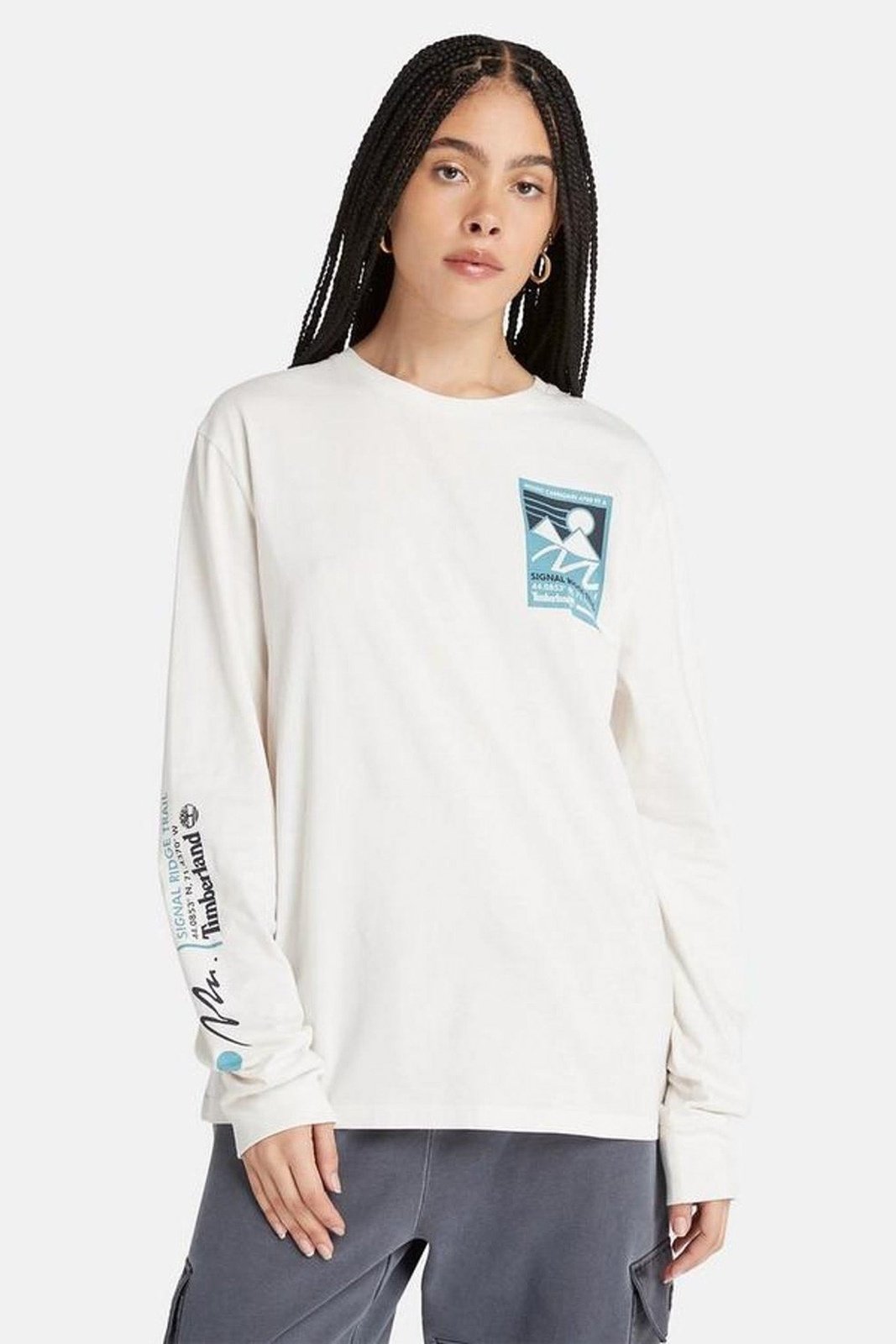 TIMBERLAND - חולצה ארוכה GRAPHIC TEE VINTAG בצבע לבן - MASHBIR//365