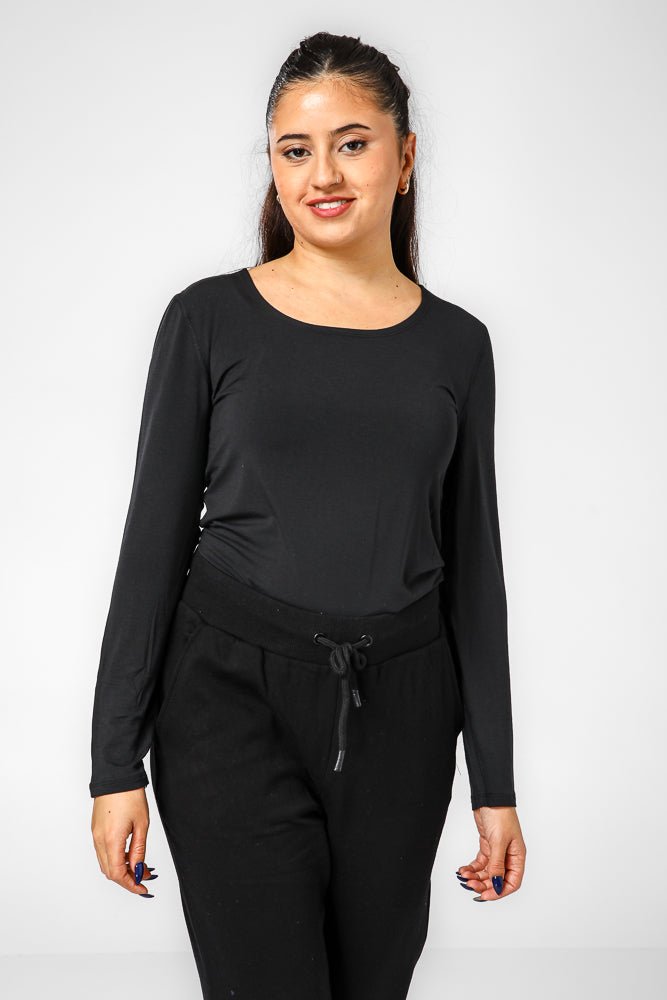 DELTA - חולצה ארוכה לנשים צווארון עגול רחב בצבע שחור - MASHBIR//365