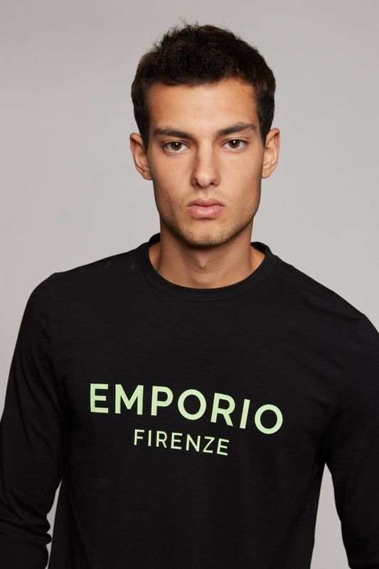 EMPORIO VALENTINI - חולצה בצבע שחור עם כיתוב לוגו ירוק - MASHBIR//365