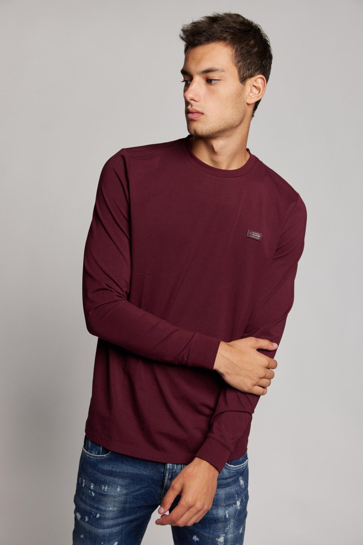 EMPORIO VALENTINI - חולצה בורדו עם לוגו מוטבע בצבע כסף - MASHBIR//365