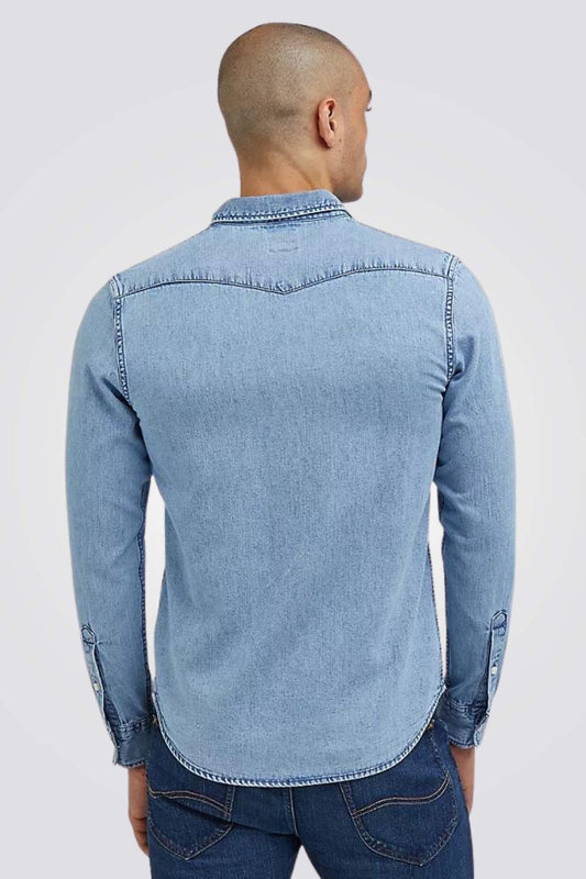 LEE - חולצה ג'ינס מכופתרת לגברים REGULAR WESTERN בצבע כחול בהיר - MASHBIR//365