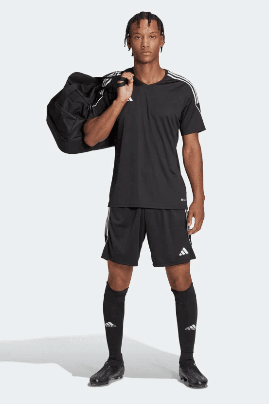 ADIDAS - חולצה לגבר TIRO 23 בצבע שחור - MASHBIR//365