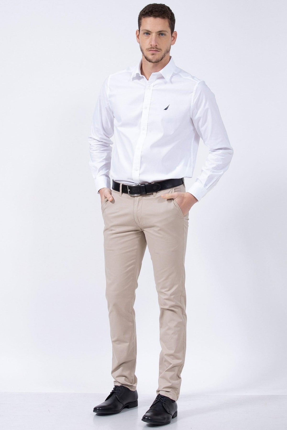 NAUTICA - חולצה מכופתרת בצבע לבן CLASSIC FIT - MASHBIR//365