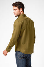 LEVI'S - חולצה מכופתרת בצבע זית - MASHBIR//365