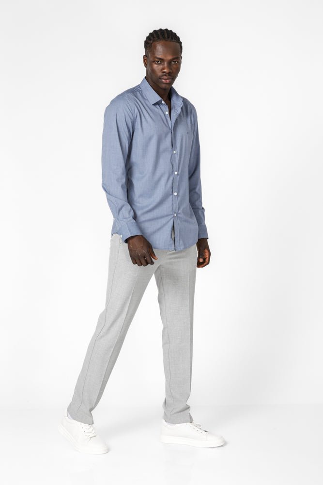 KENNETH COLE - חולצה מכופתרת במבוק בצבע כחול - MASHBIR//365