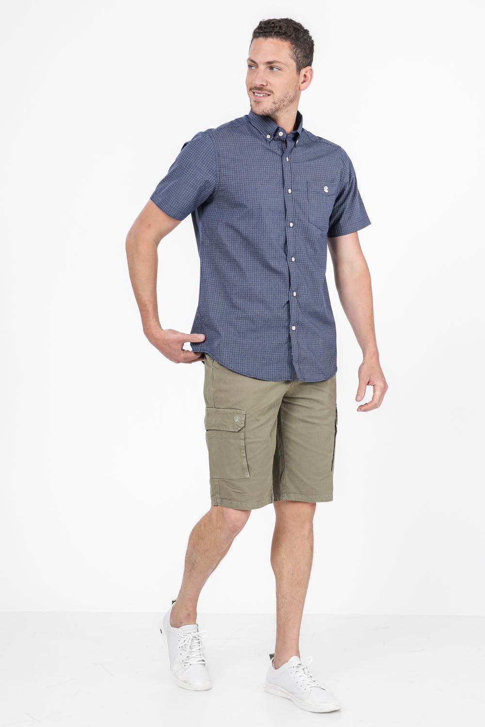 SCORCHER - חולצה מכופתרת קצרה בצבע נייבי - MASHBIR//365