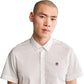 TIMBERLAND - חולצה מכופתרת קצרה עם לוגו בצבע לבן - MASHBIR//365 - 3