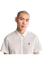 TIMBERLAND - חולצה מכופתרת קצרה עם לוגו בצבע לבן - MASHBIR//365